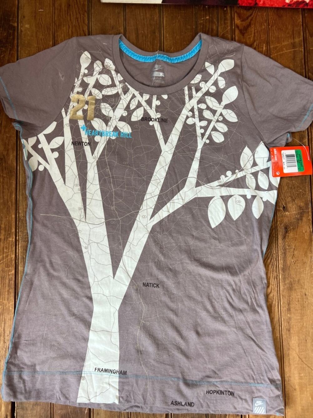 Limited edition, Nike Boston Marathon T-shirt, women’s # 118 out of 1200 NWT